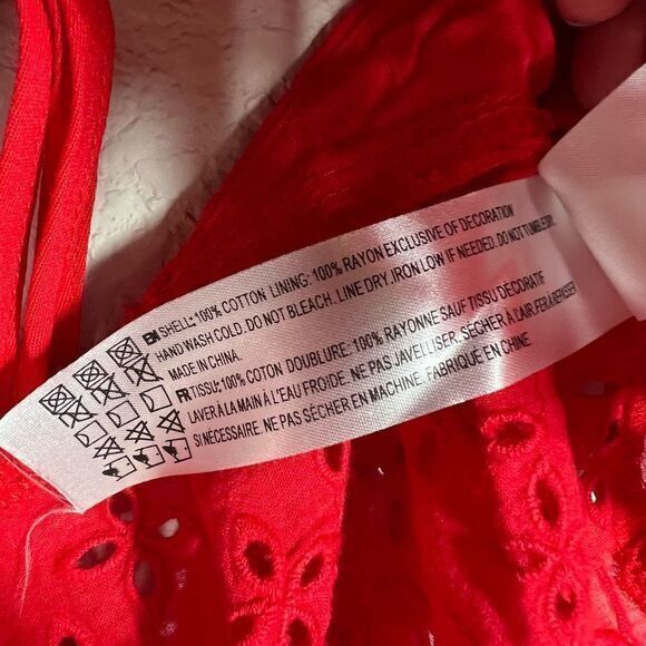 En Saison Hanna Crop Top Red Eyelet Backless Cap Sleeve Tie Back Medium - Picture 8 of 10